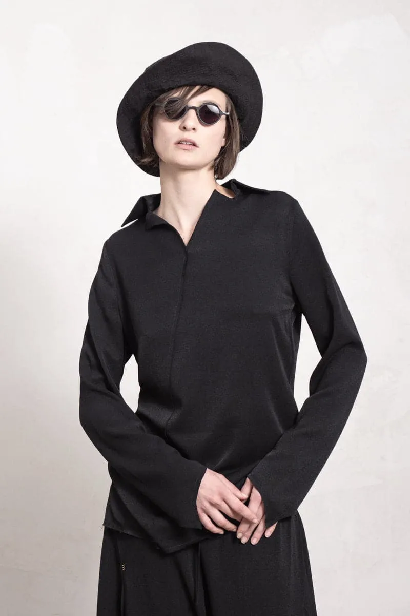 eigensinnig wien | Colette | Schwarze, elegante Bluse für Damen