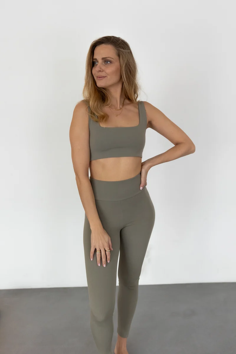 MOLY LEGGINGS TENCEL OLIVE