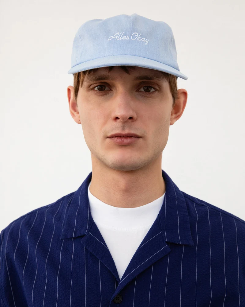 Blaue Cap Alles Okey aus 100% Bio-Baumwolle von Rotholz