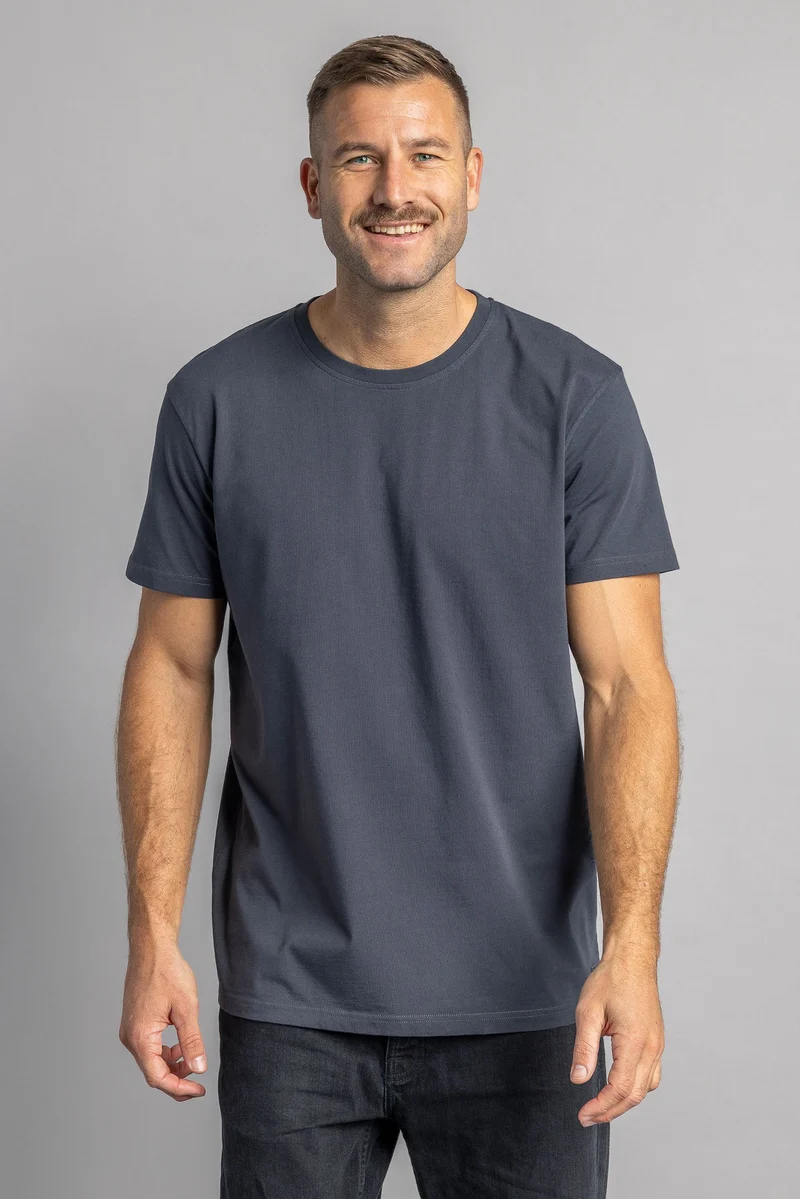 Premium Blank T-Shirt STANDARD