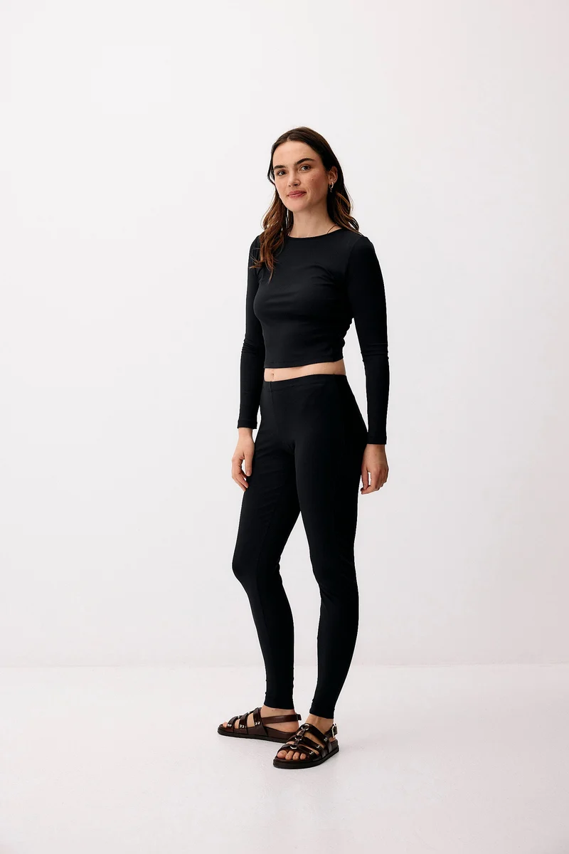 Dunkelblaue Hybrid Leggings aus recyceltem Polyamid von Moya Kala