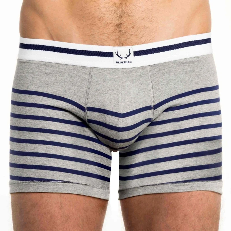 Grau-blau gestreifte, lange Boxershorts aus Bio-Baumwolle von Bluebuck