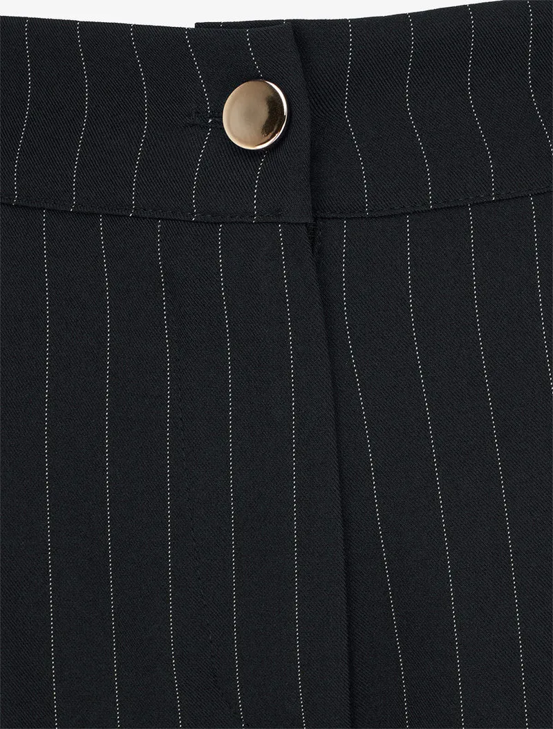 Gestreifte Hose mit elastischem Bund - Schwarz