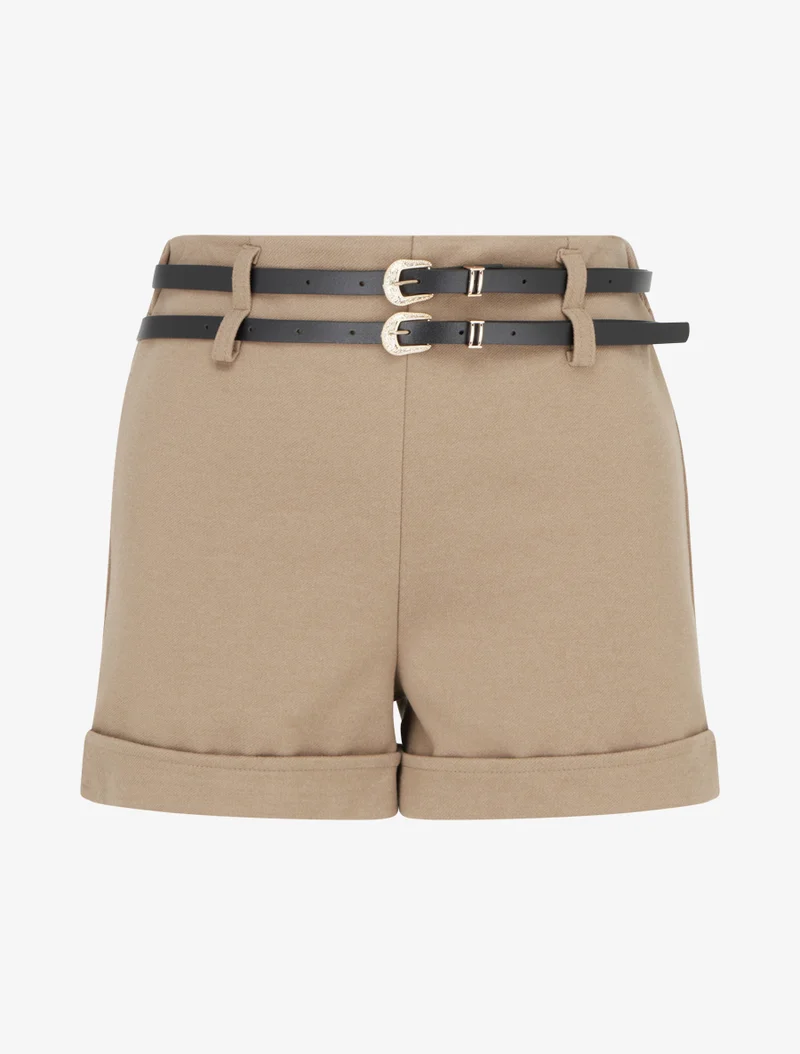 Kurze Hose mit geradem Saum und 2 Gürtel. - Maulwurf