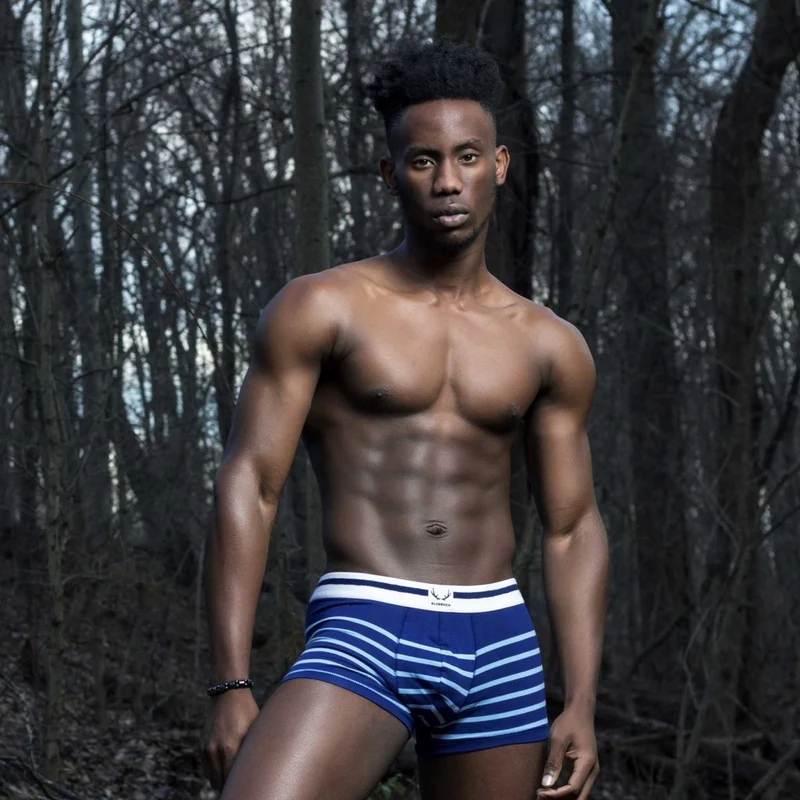 Blau-weiss gestreifte Boxershorts aus Bio-Baumwolle von Bluebuck