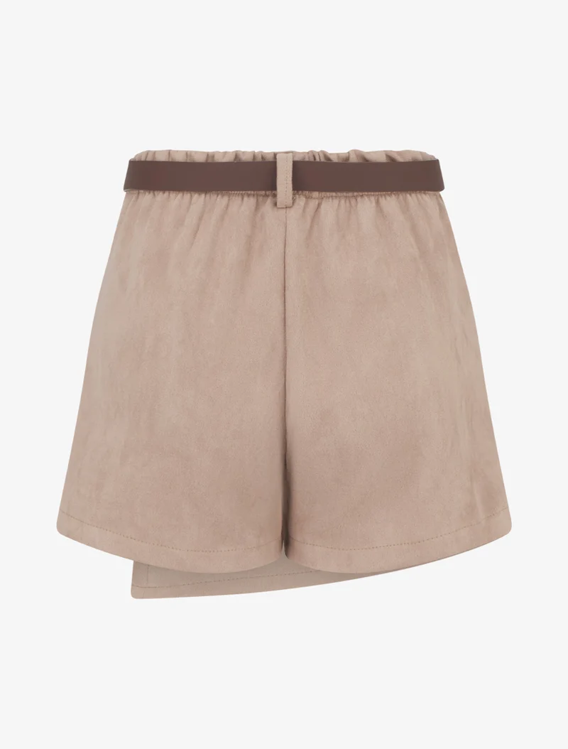 Wildleder-Shortsrock mit dekorativen Knöpfen - Beige