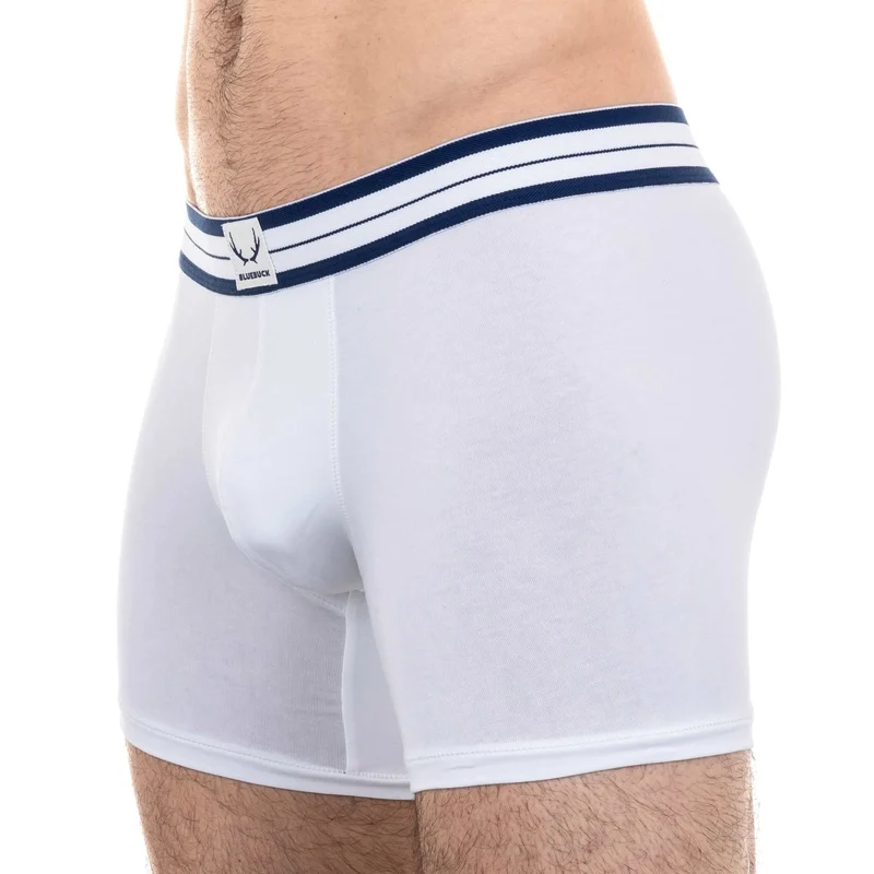 Weisse, lange Boxershorts aus Bio-Baumwolle von Bluebuck