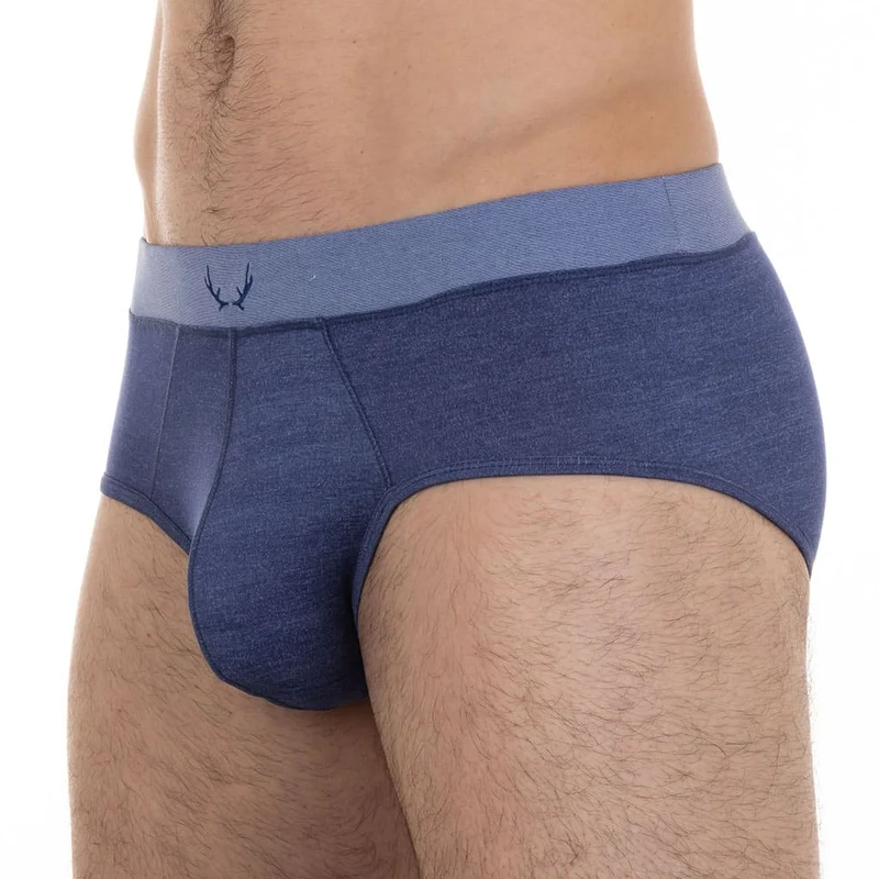 Dunkelblaue Unterhose aus Tencel von Bluebuck