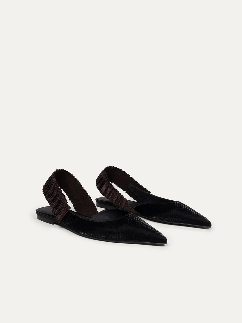 Schwarze Ballerina 11:30 am Sunday brunch aus 100% vegan von Bikkou
