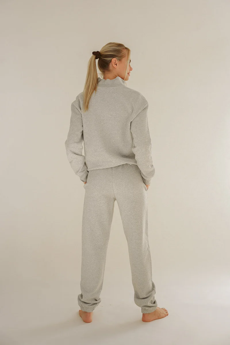 Hellgraue Jogginghose AAMY aus 100% Bio-Baumwolle von Pura Clothing