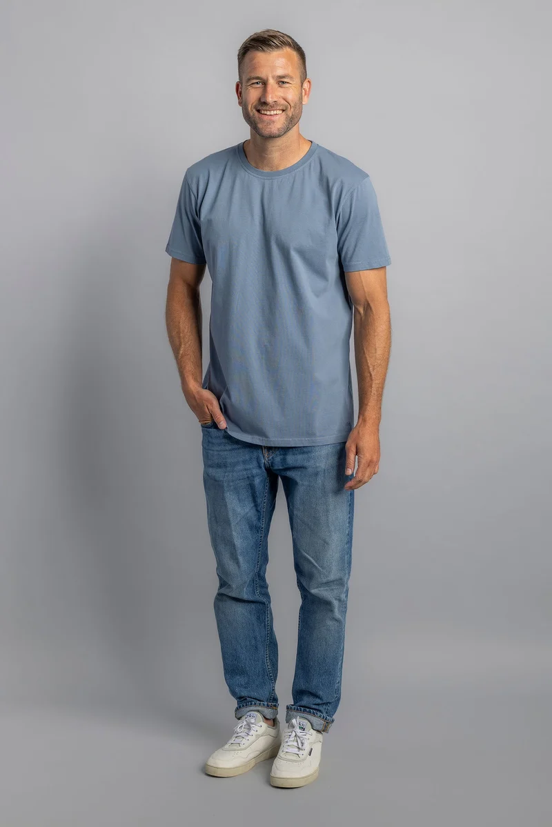 Premium Blank T-Shirt STANDARD