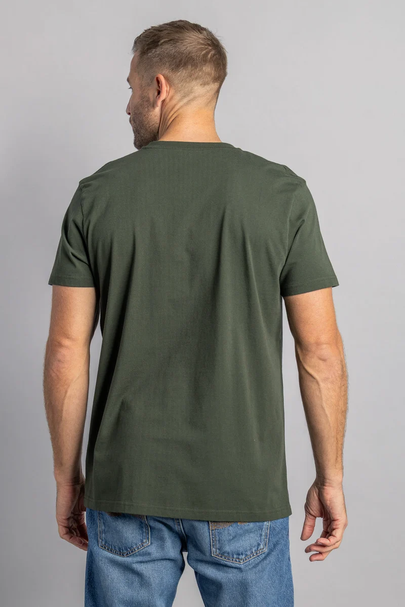 Premium Blank T-Shirt STANDARD