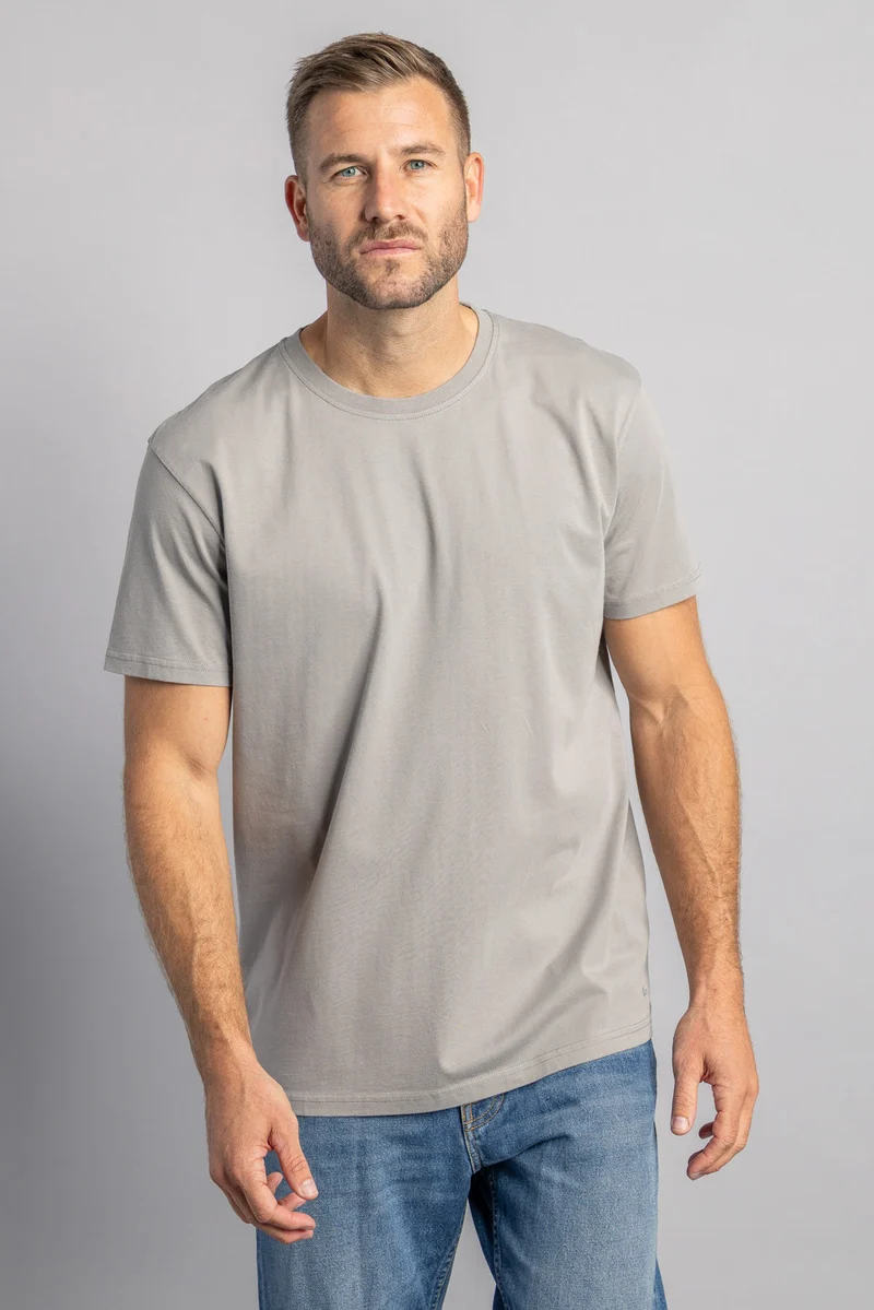 Premium Blank T-Shirt STANDARD