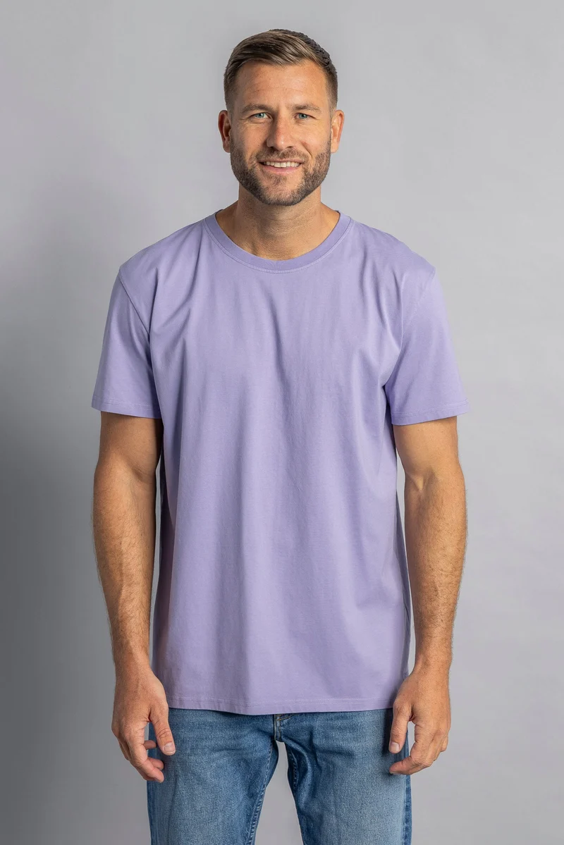 Premium Blank T-Shirt STANDARD