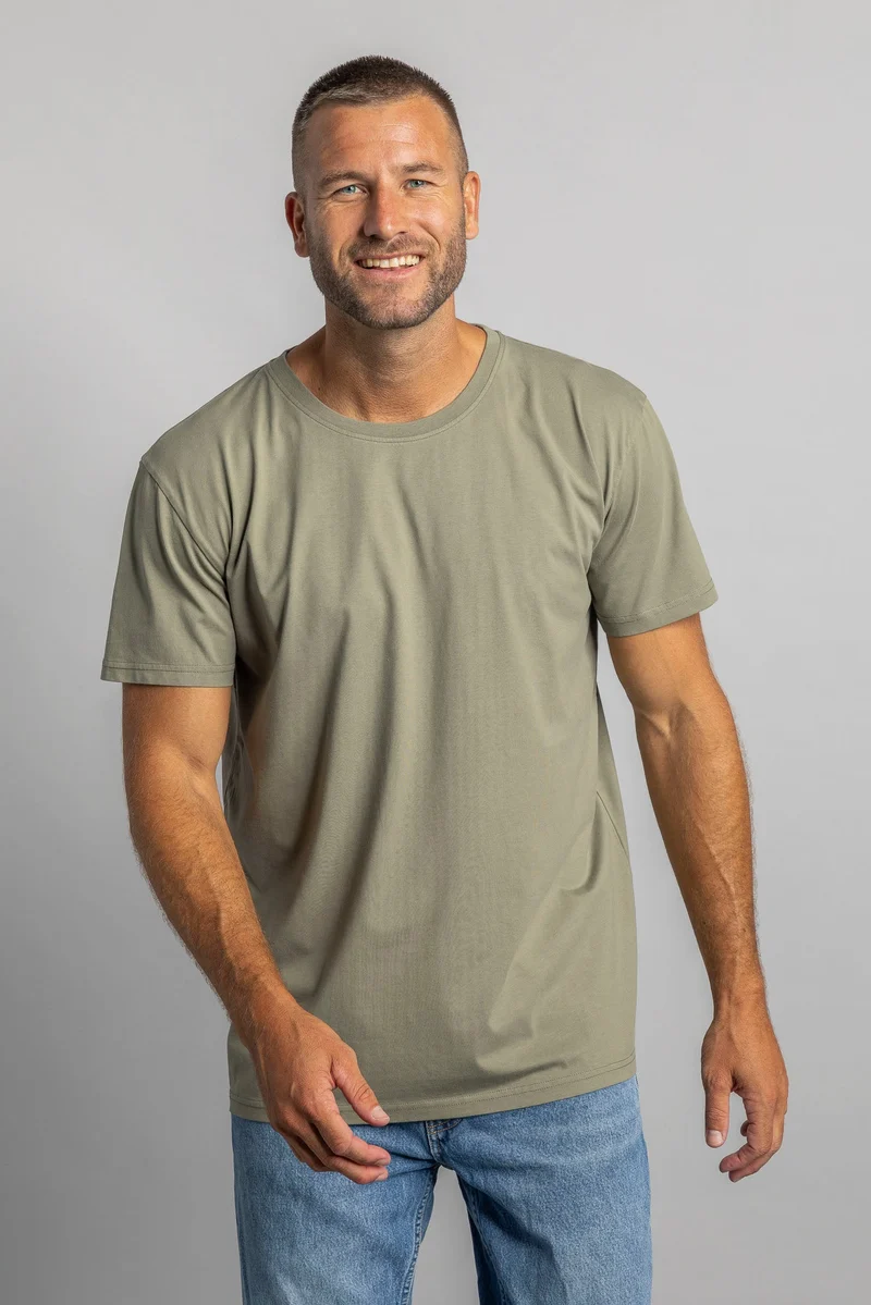 Premium Blank T-Shirt STANDARD