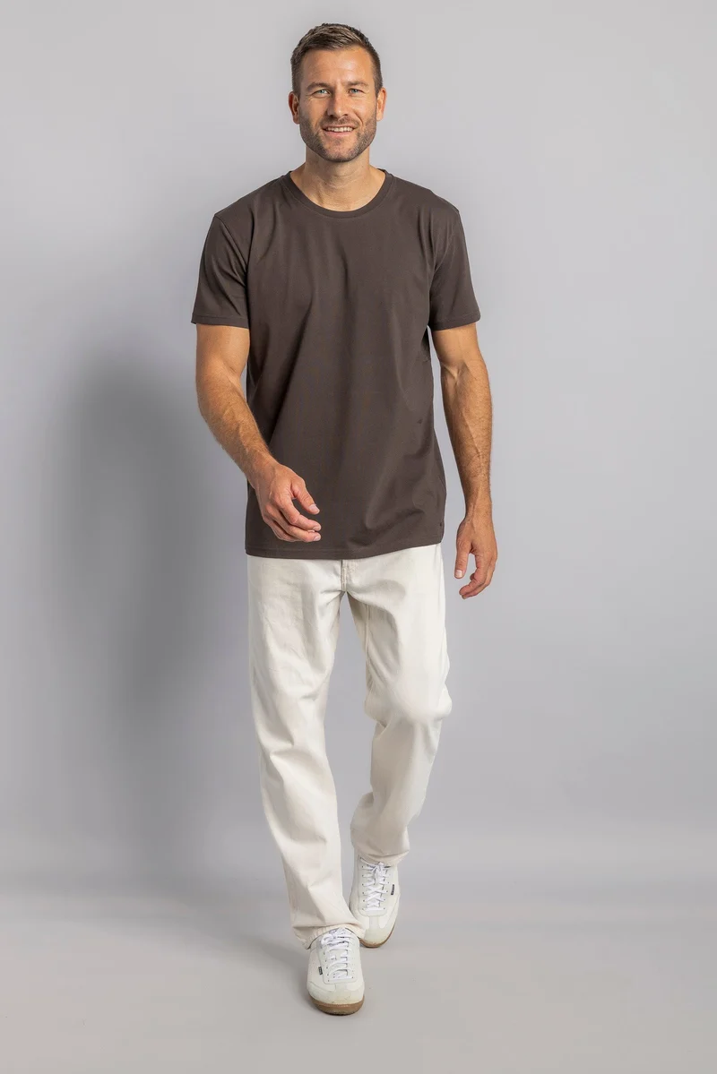 Premium Blank T-Shirt STANDARD