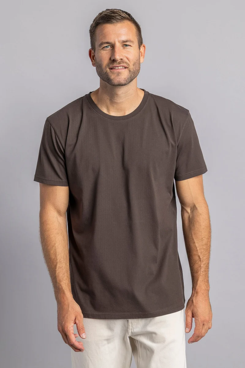 Premium Blank T-Shirt STANDARD