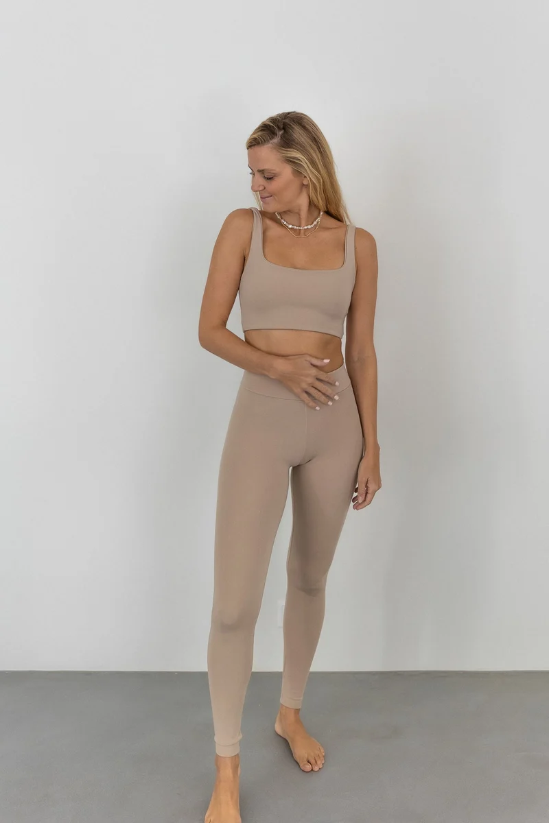 Beiges Top SIRA aus Tencel von PURA Clothing