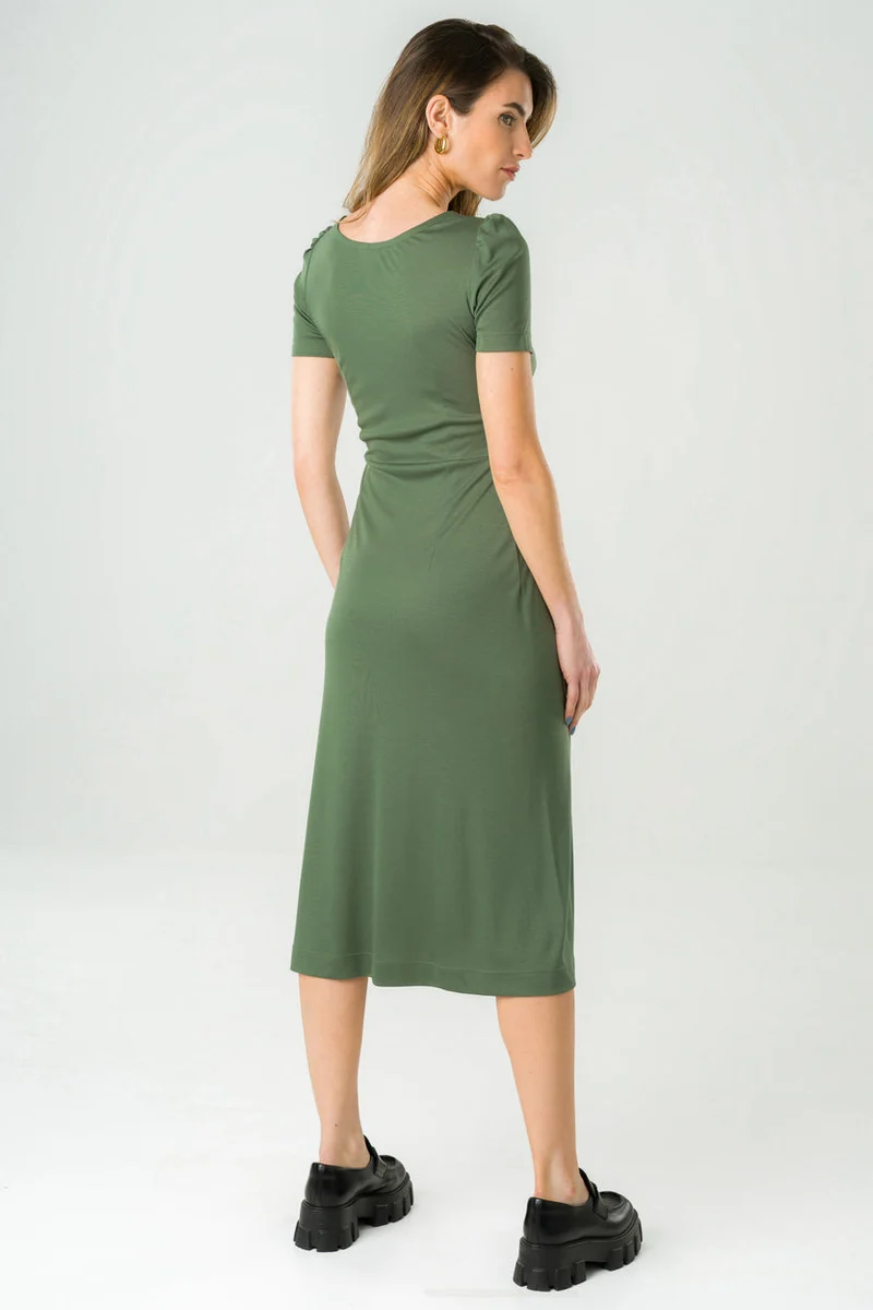 Grünes Kleid Victoria aus 100% Tencel von Avani