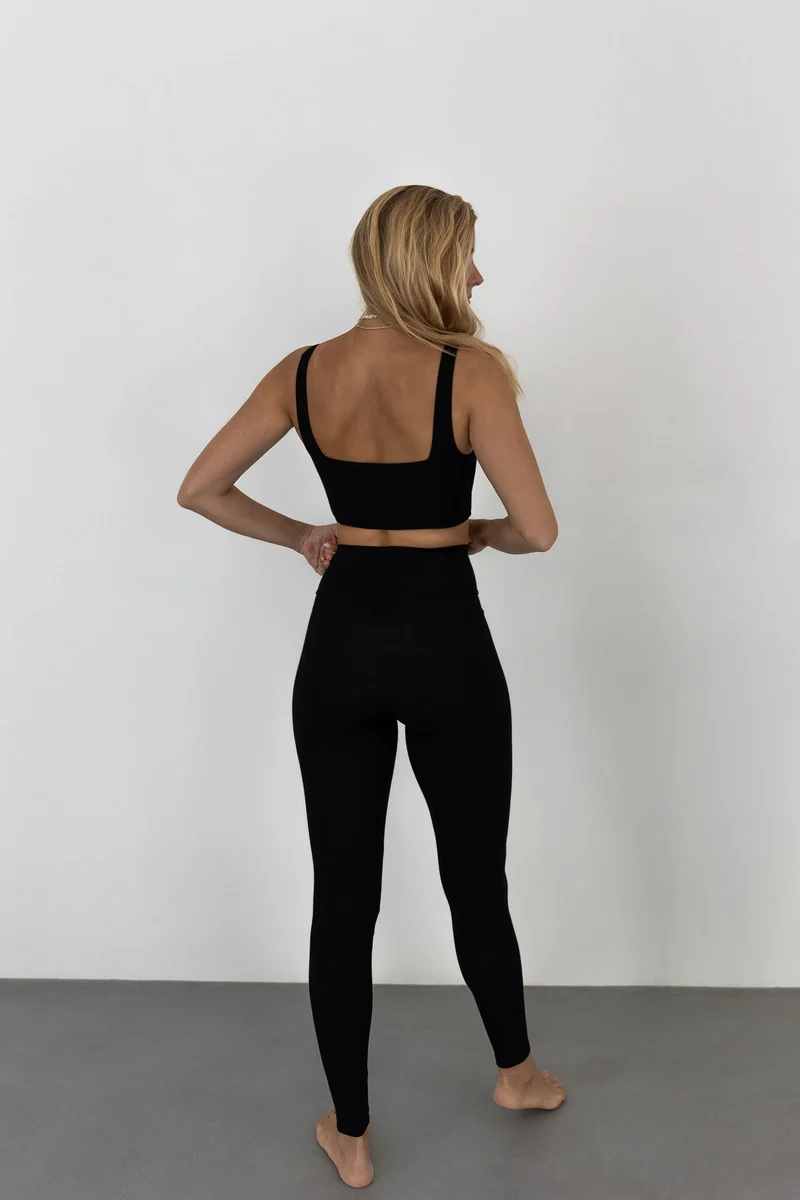 Schwarze Leggings MOLY aus Tencel von PURA Clothing