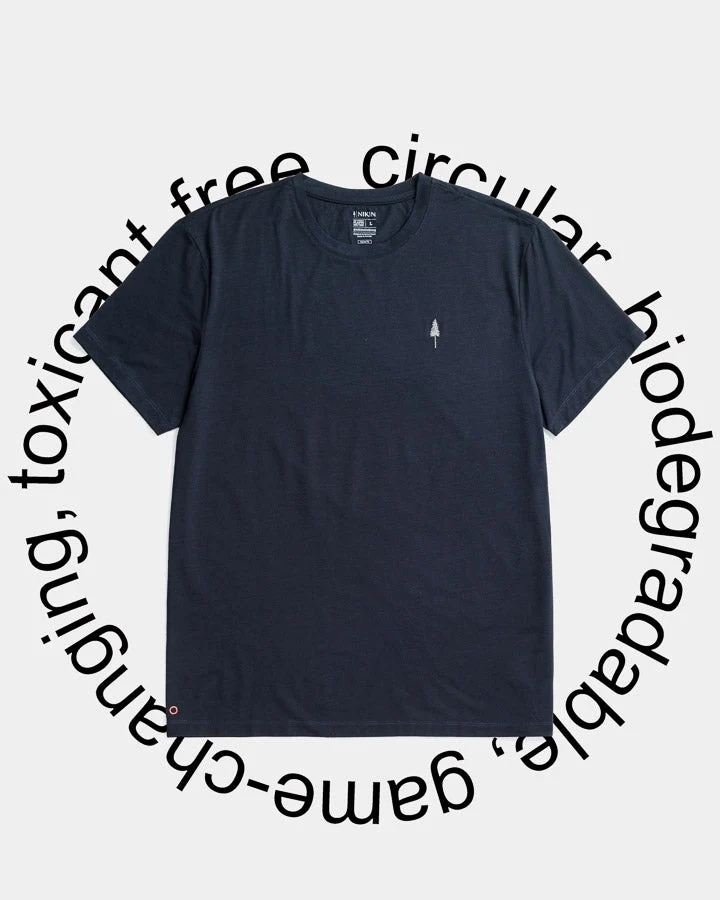 Dunkelblaues T-Shirt TreeShirt Circular aus NaNea von Nikin