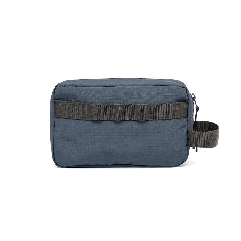 Blaue Kosmetiktasche NEO Lithe Vandra aus recyceltem PET von Lefrik