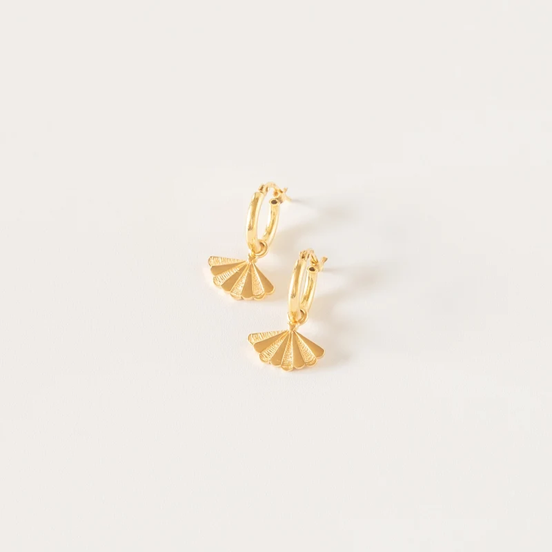 SANTIAGO Mini Hoops with Shell Pendants 12mm