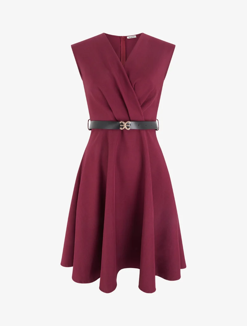 Ärmelloses Skaterkleid mit Wickelausschnitt - Weinrot