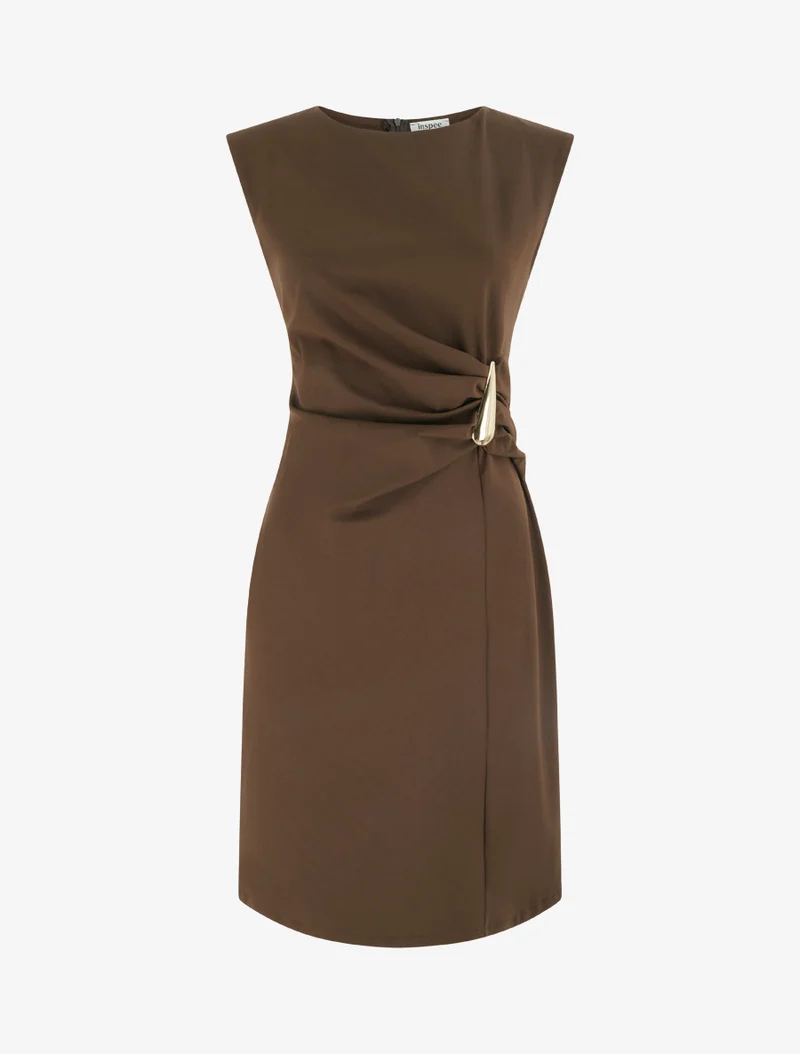 Ärmelloses Kleid mit Drapierungseffekt - Braun