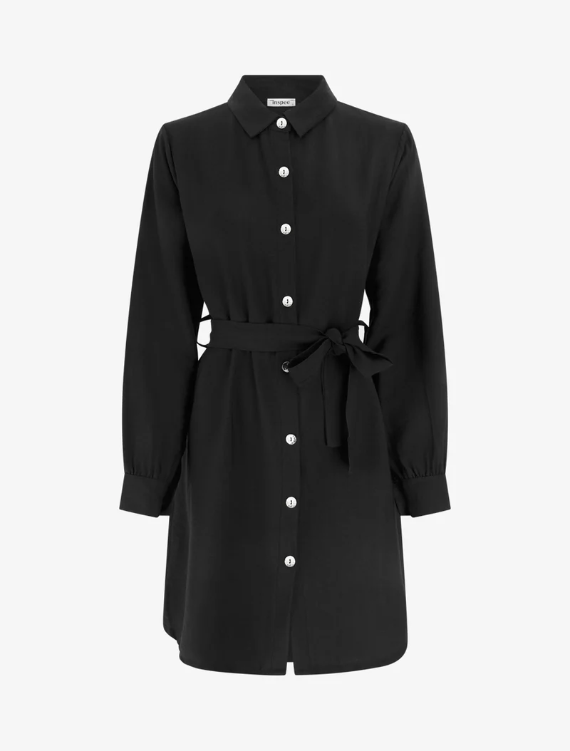 Gerade geschnittenes Hemdkleid mit langen Ärmeln - Schwarz