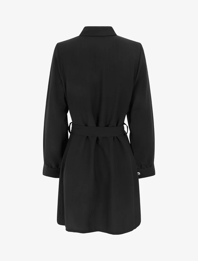 Gerade geschnittenes Hemdkleid mit langen Ärmeln - Schwarz