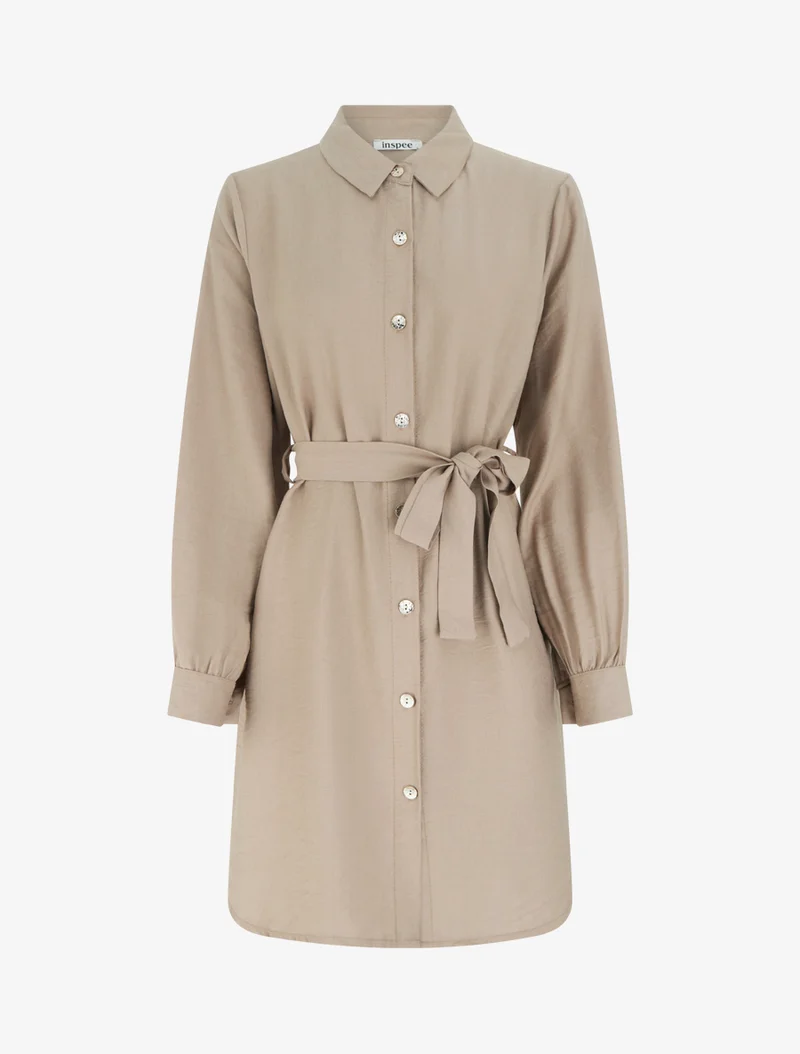 Gerade geschnittenes Hemdkleid mit langen Ärmeln - Beige