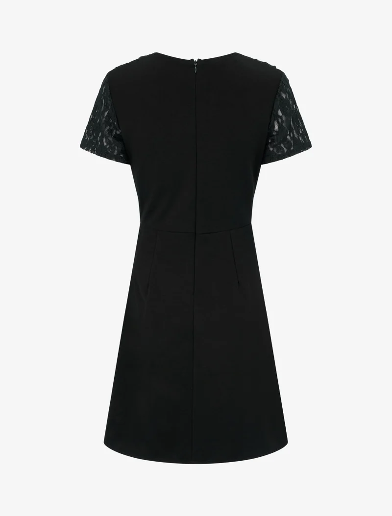 Gerades Kleid mit Spitzenvolant am Oberteil - Schwarz