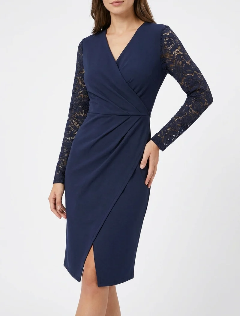 Wickelkleid mit Spitzenärmeln, figurbetont - Marine