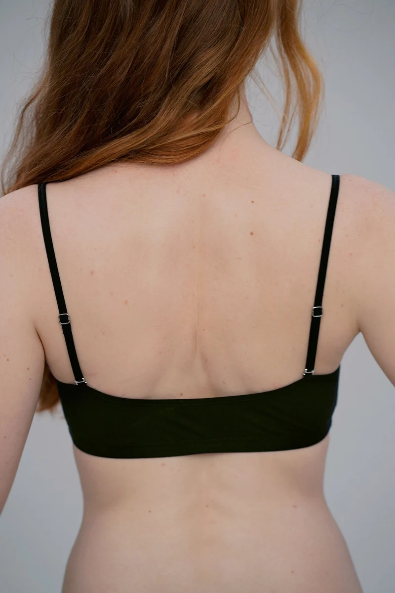 Top black / BH in schwarz aus natürlichem MicroModal von moi-basics