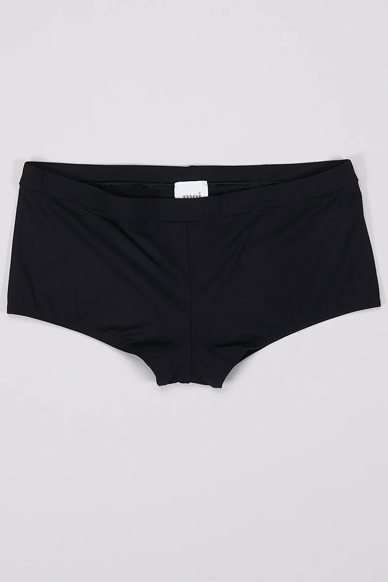 Hipster / Slip in schwarz aus natürlichem MicroModal von moi-basics