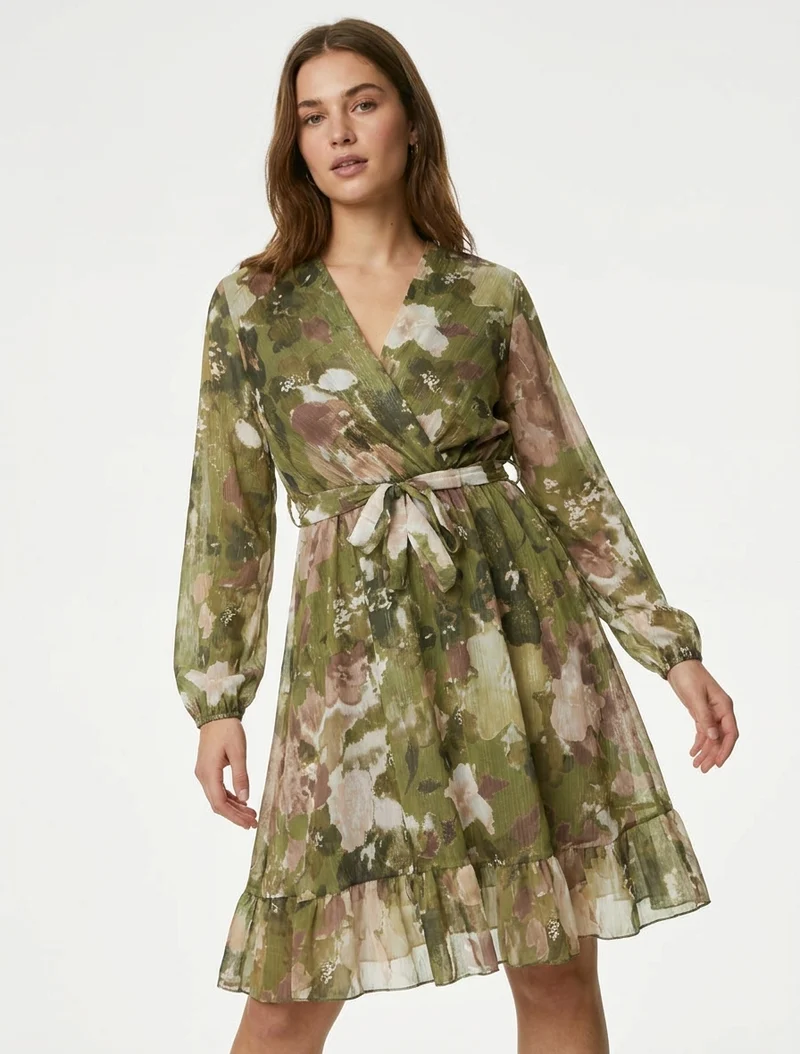 Irisierendes Kleid mit abstraktem Blumenmuster und Rüschenkanten - Kaki