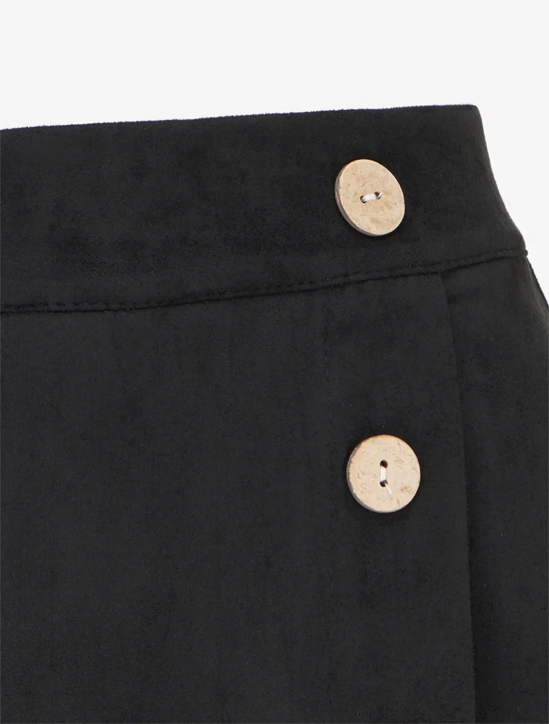 Wickelrock-Shorts aus Wildlederimitat - Schwarz