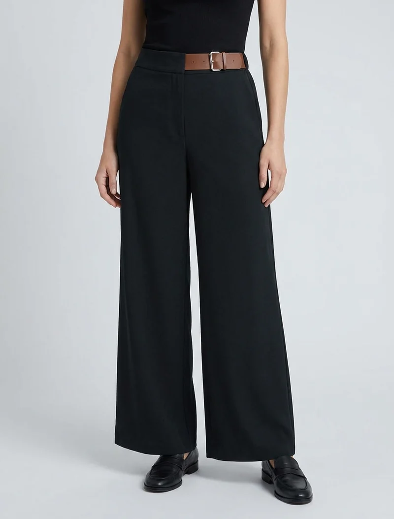 Weite Hose mit hoher Taille und dekorativem Gürtel - Schwarz