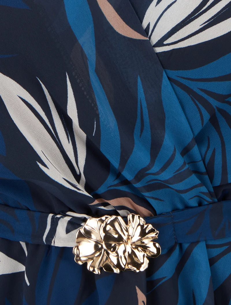 Bedrucktes Wickeloberteil mit Blatt- und Blumenschmuckmotiv - Marine