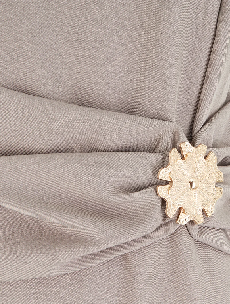 Ärmelloses Kleid mit Schmuckeinsatz - Maulwurf