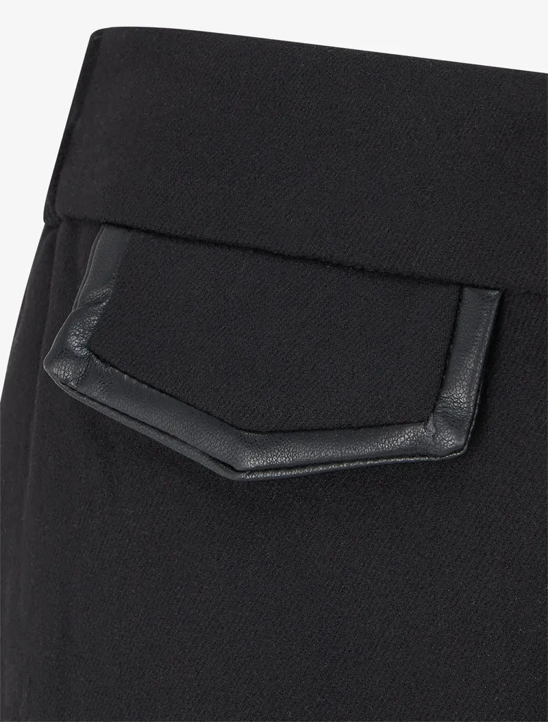 Weite High-Waist-Hose mit Kunstlederdetail - Schwarz