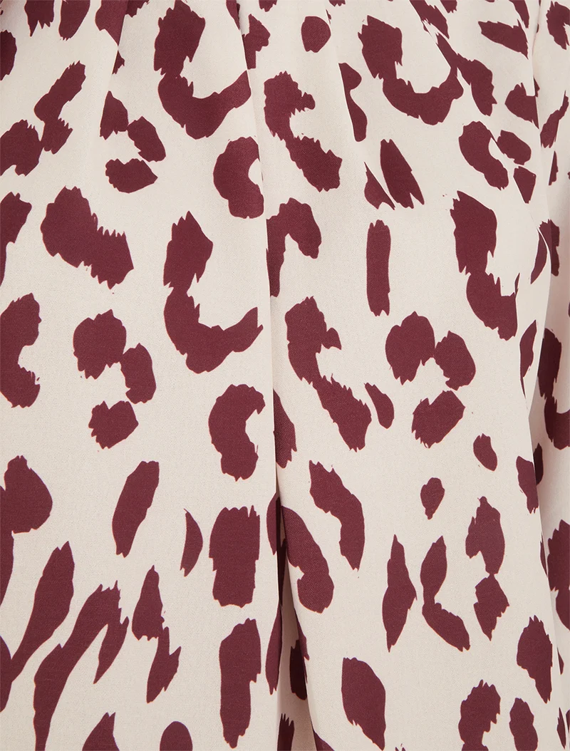 Rundhalsausschnitt Bluse mit Kuhdruck - Bordeaux