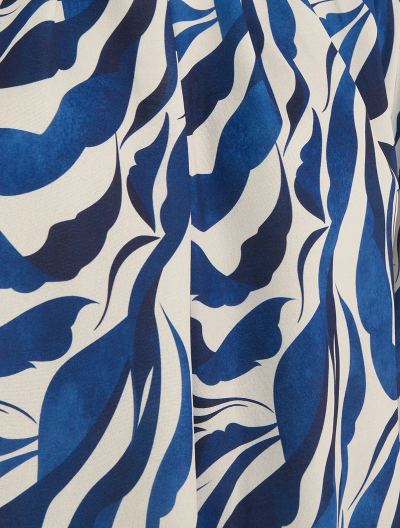 Abstrakt bedruckte Bluse mit Rundhalsausschnitt - Marine