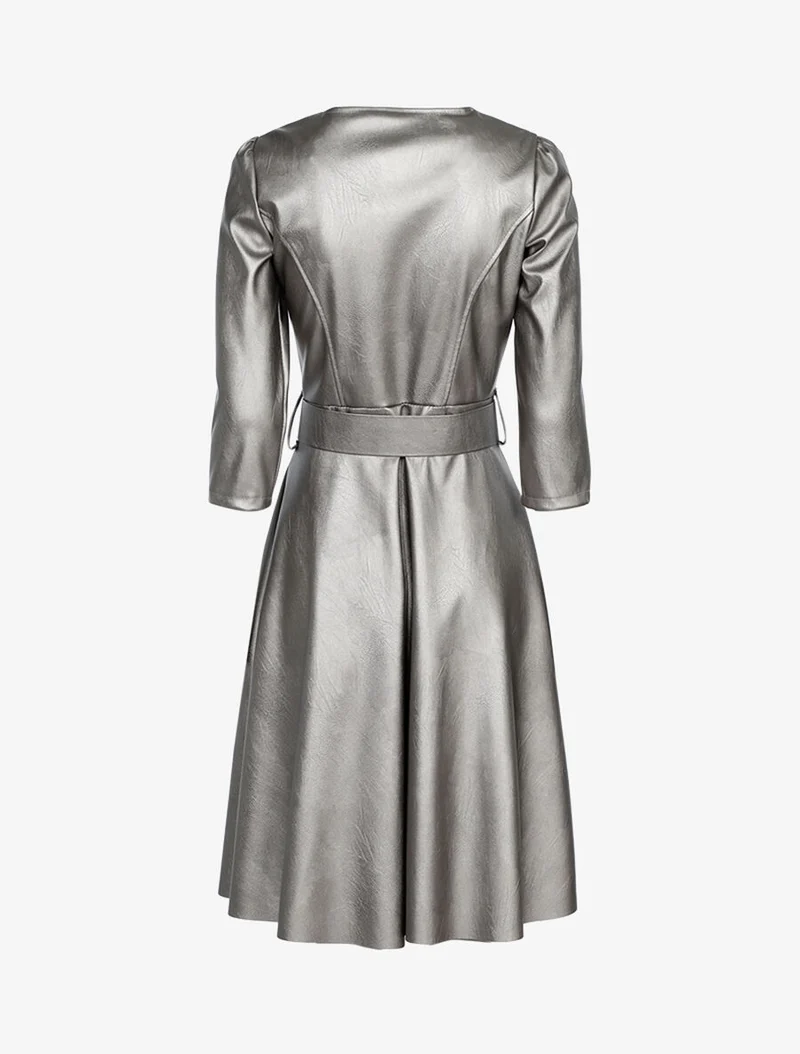 Skaterkleid aus Kunstleder - Geld