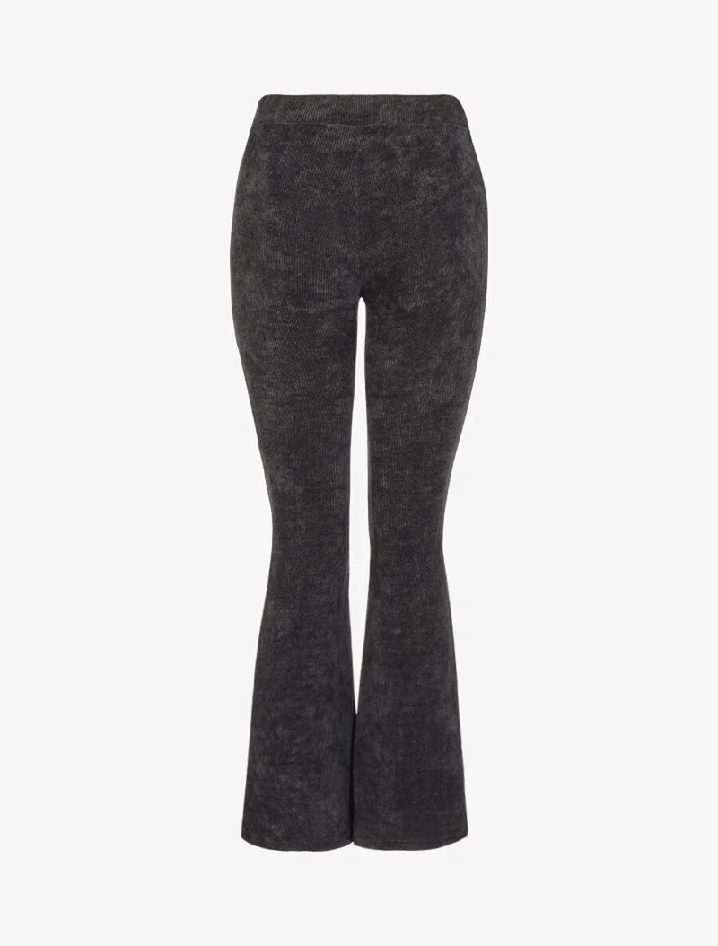 Cordhose mit Schlag - Schwarz