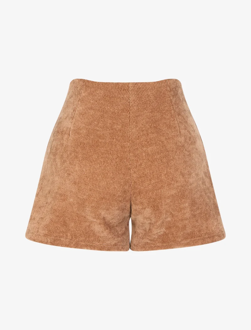 High-waisted Shorts aus Cord - Kamel