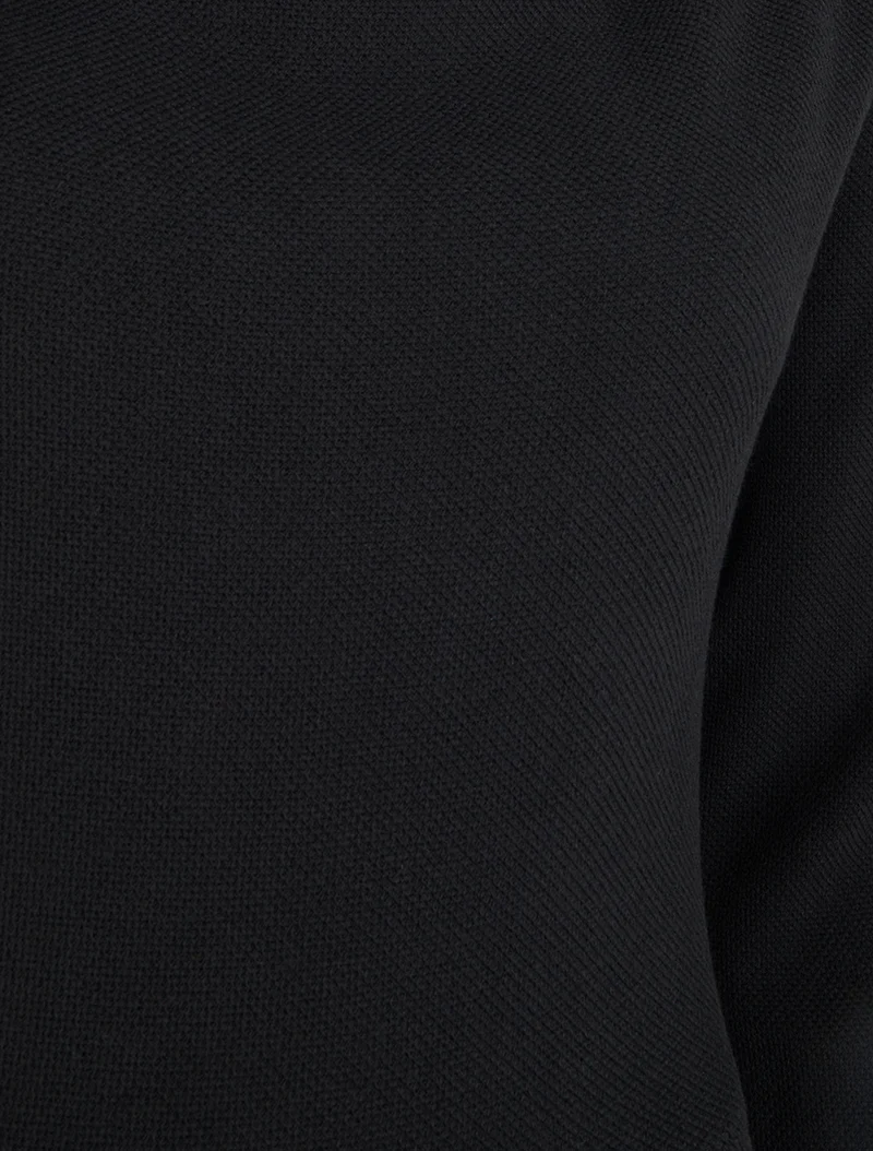 Einfarbiges Kleid mit bauschigem Saum - Schwarz