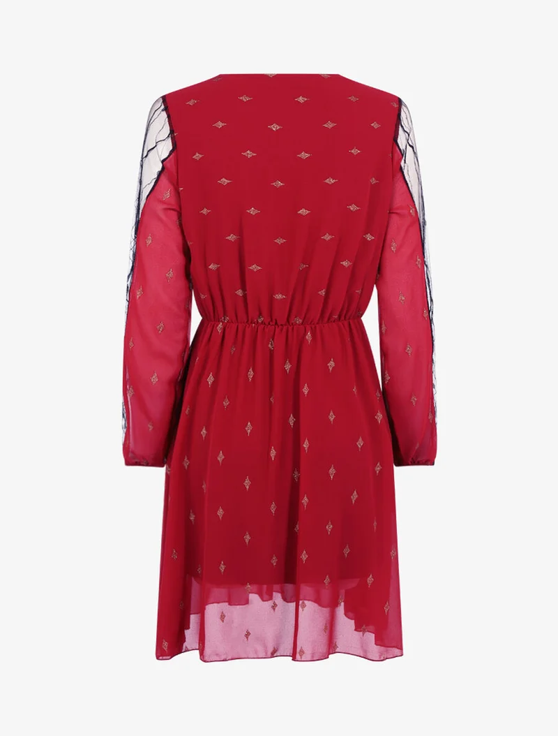 Kleid mit schimmerndem Rautenmuster - Bordeaux