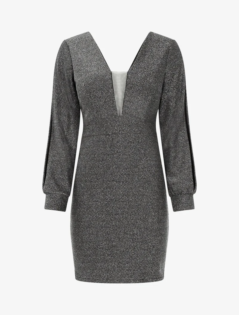 Glitzerndes Kleid mit geschlitzten Ärmeln - Geld